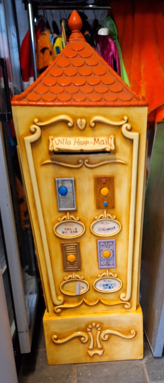 Div, Springkussens / Kinderspelen en attracties te huur.-