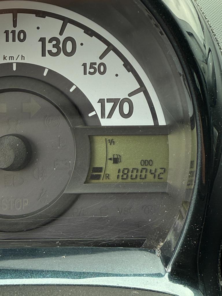 Toyota Aygo 1.0-12v aspiration green navigator