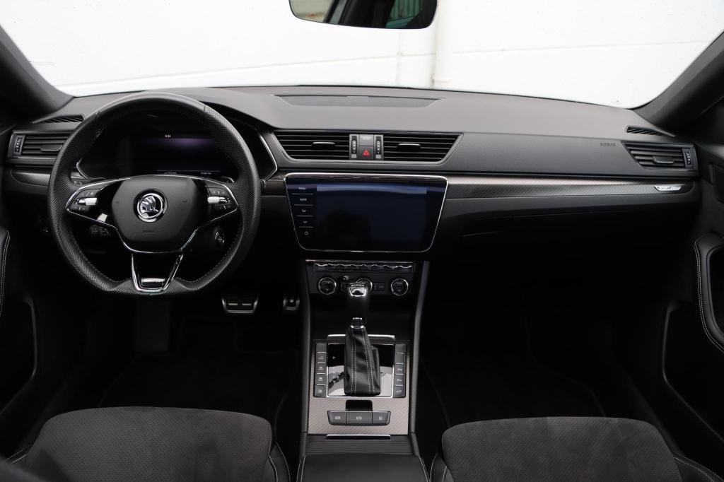 Skoda Superb combi 1.4 tsi iv sportline business 218pk | soh 94,8% |