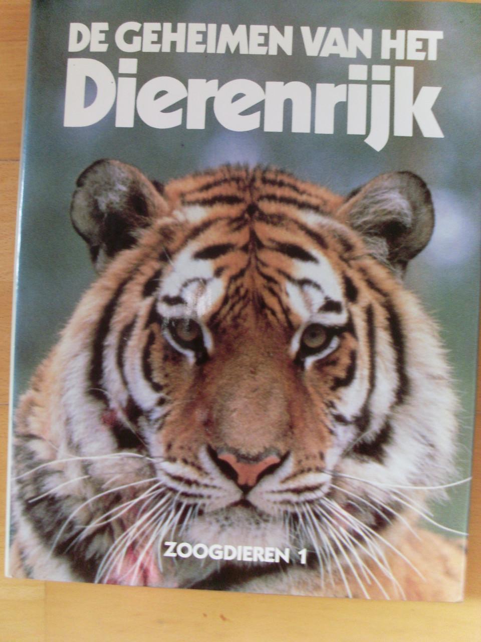 De geheimen van het dierenrijk Zoogdieren 1