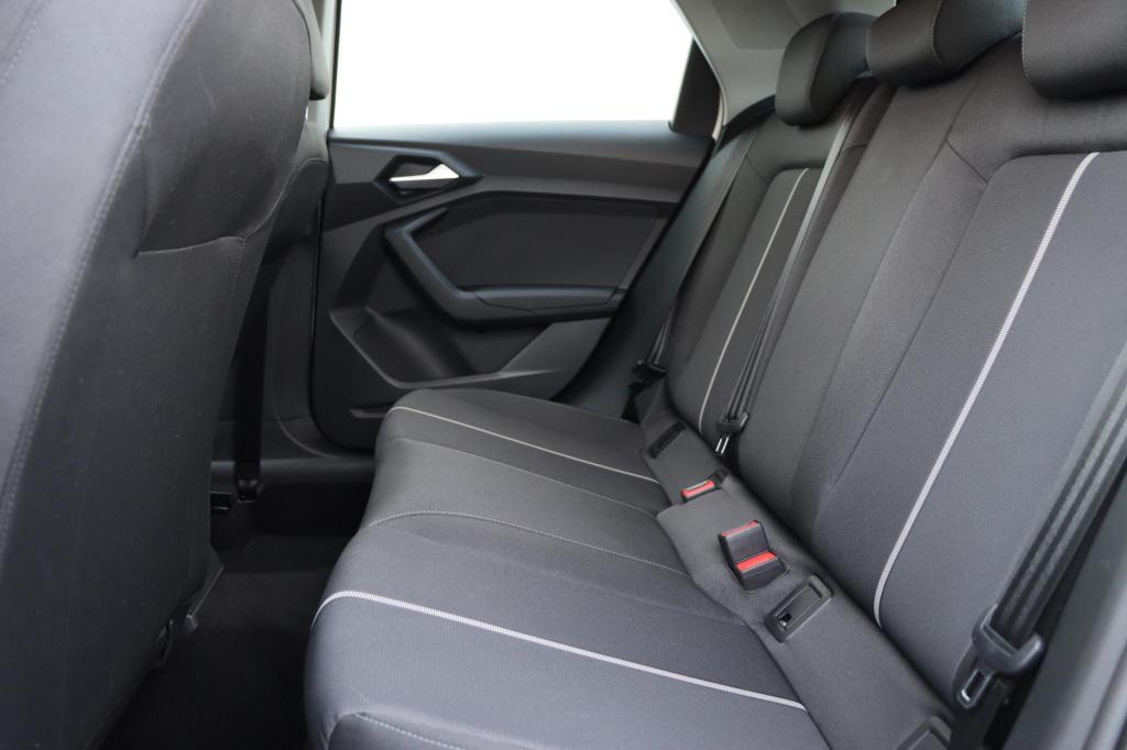Audi A1 Sportback 25 tfsi pro line 95pk