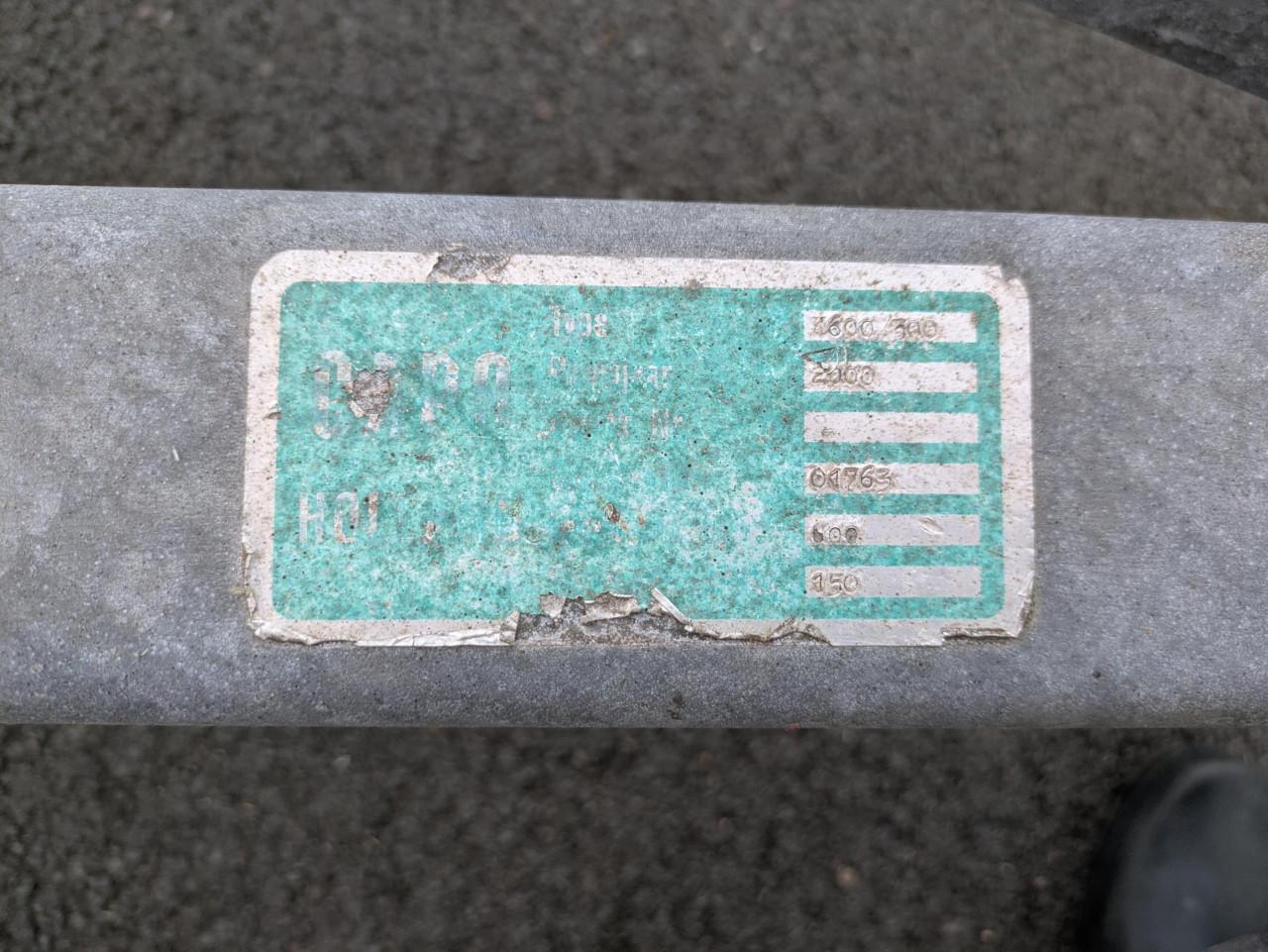 Kanteltrailer (Pega 600/300) met nieuwe onderdelen (o.a. Knott-as)