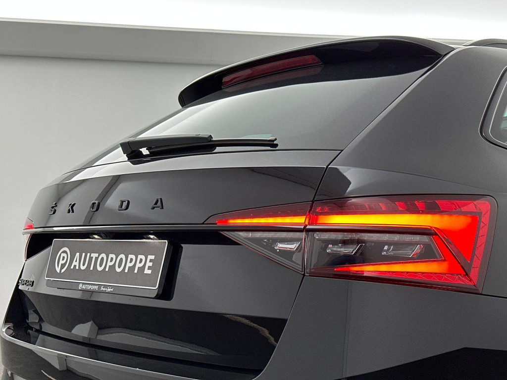 Skoda Superb sportline business 1.5 110 kw / 150 pk tsi combi 7 panoramadak