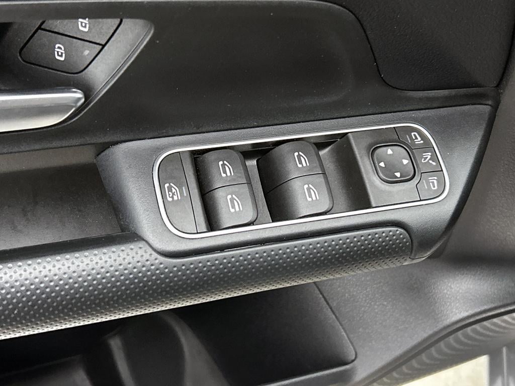 Mercedes-Benz B-Klasse 200 business solution plus | trekhaak | cruise contr