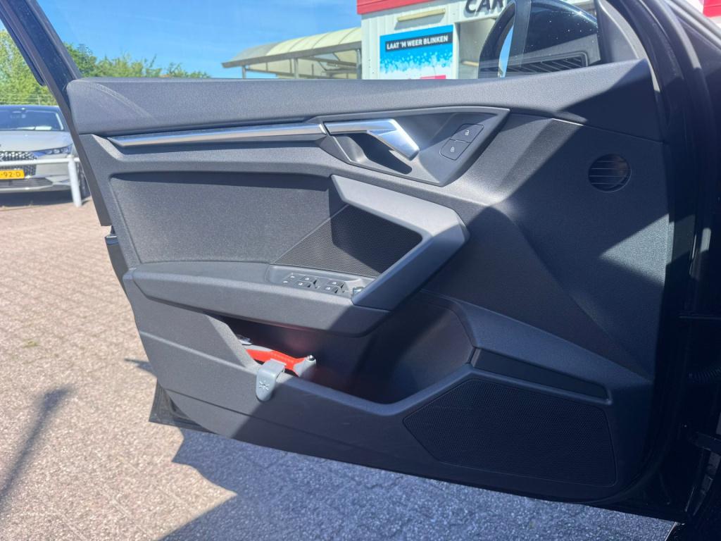 Audi A3 sportback 30 tfsi pro line