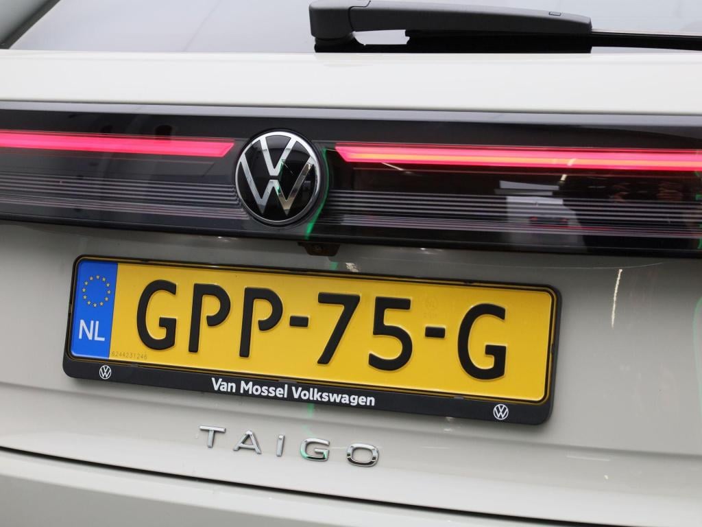 Volkswagen Taigo 1.0 tsi life edition | automaat | parkeer sensoren | virtu