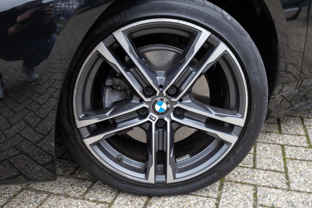 BMW 1 Serie 118i m sport executive edition ✅stoelverw✅18inch✅nav