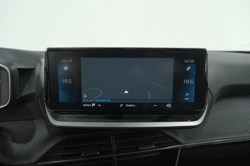 Peugeot 2008 puretech 130 eat8 allure pack | camera | apple carplay | parke