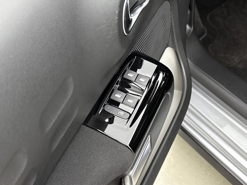 Citroen C3 110pk automaat shine | rijklaar | 17" lichtmetaal | navigatie | 