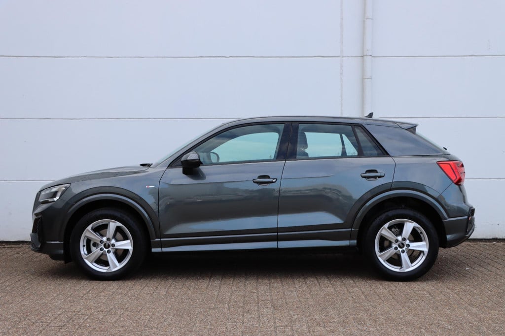 Audi Q2 35 tfsi s edition s-tronic