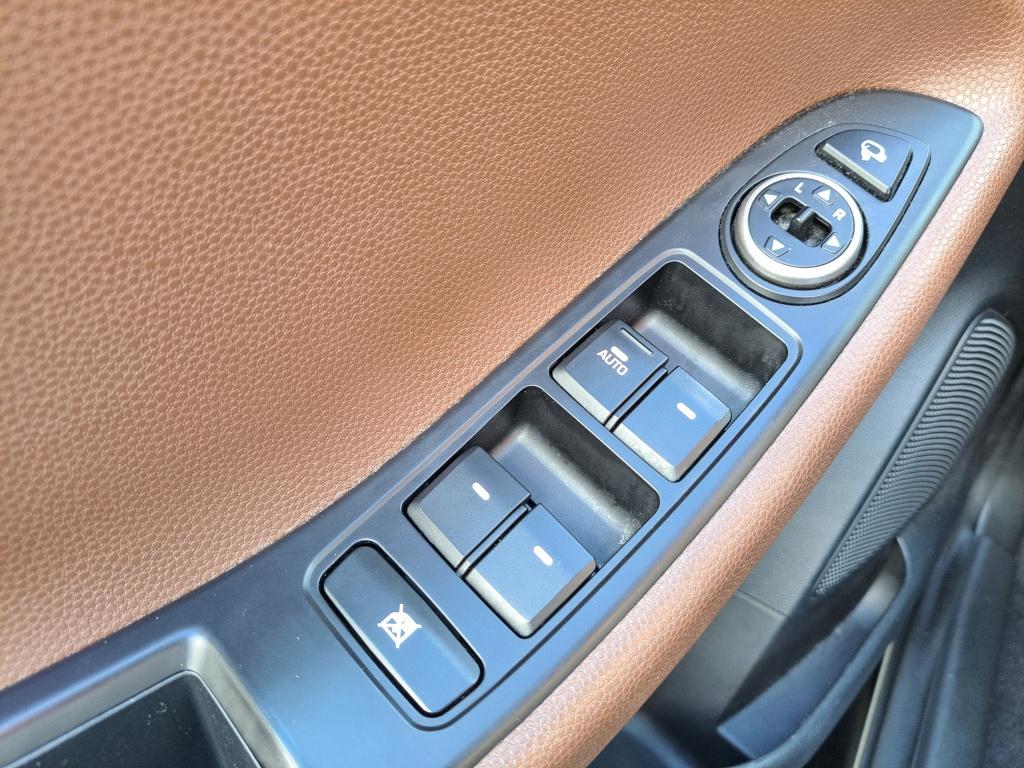 Hyundai I 20 1.0 t-gdi comfort | navi | lm velgen | all season banden | ach