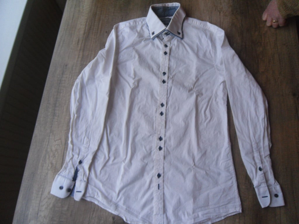 KLEDING