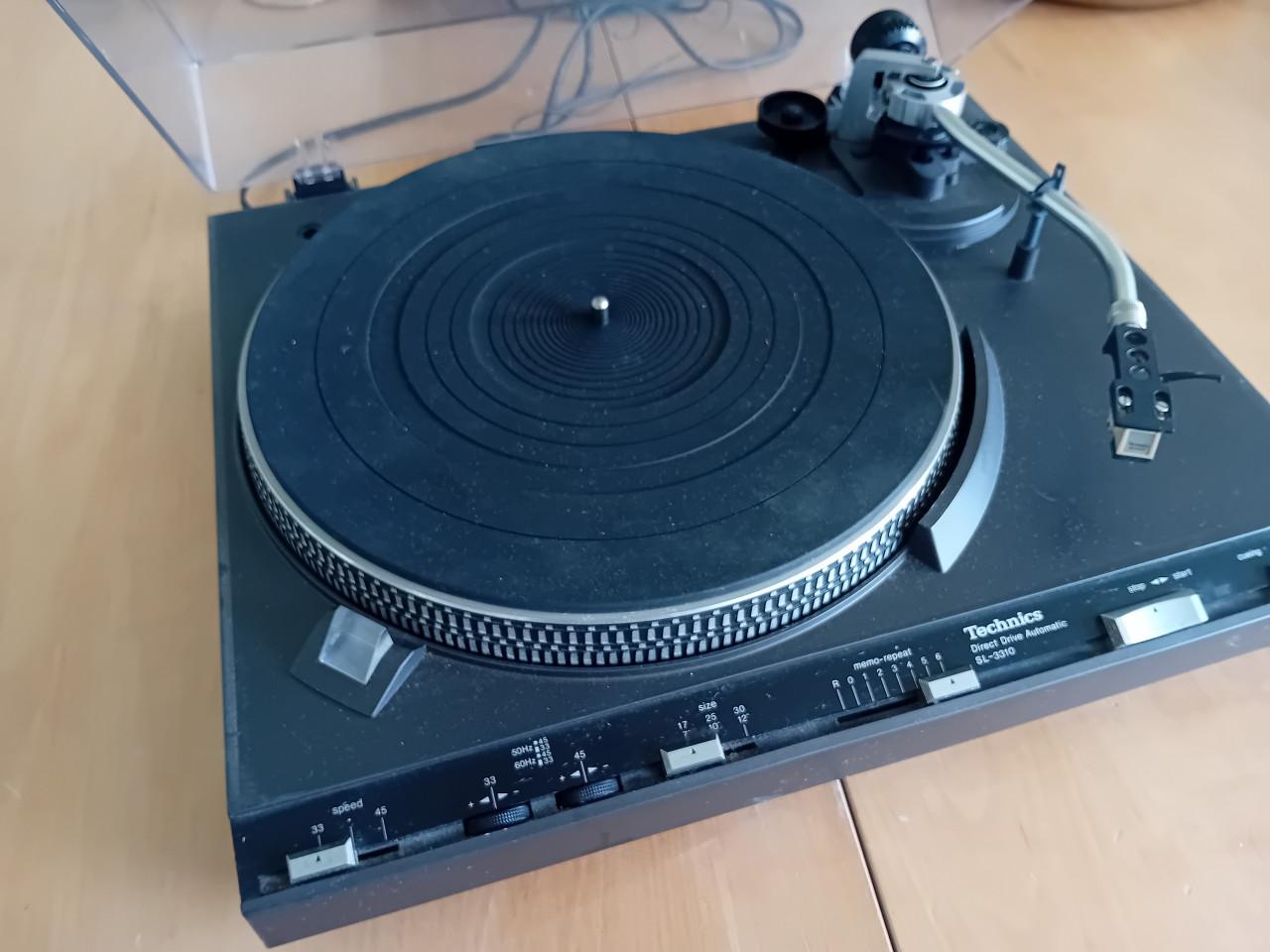 Gratis op te halen: een Technics platenspeler
