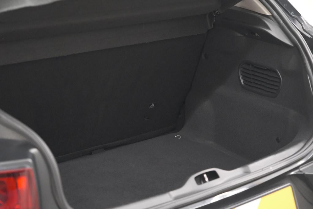 Citroen C4 Cactus 1.2 e-vti feel | automaat | navigatie | 17 inch lichtmeta