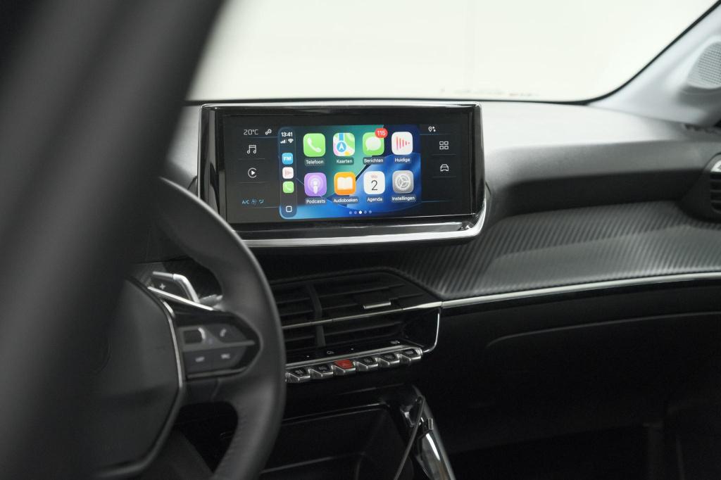 Peugeot 208 1.2 hybrid 110 e-dcs6 style | trekhaak | allseason banden | app
