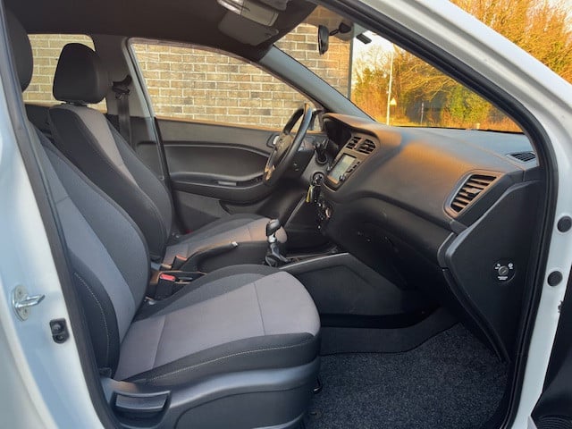 Hyundai i20 1.2 HPi Motion premium 2020 carplay 35dkm
