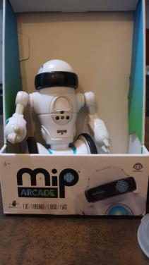 Robot mip arcade