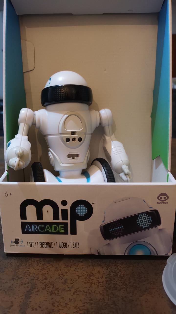 Robot mip arcade