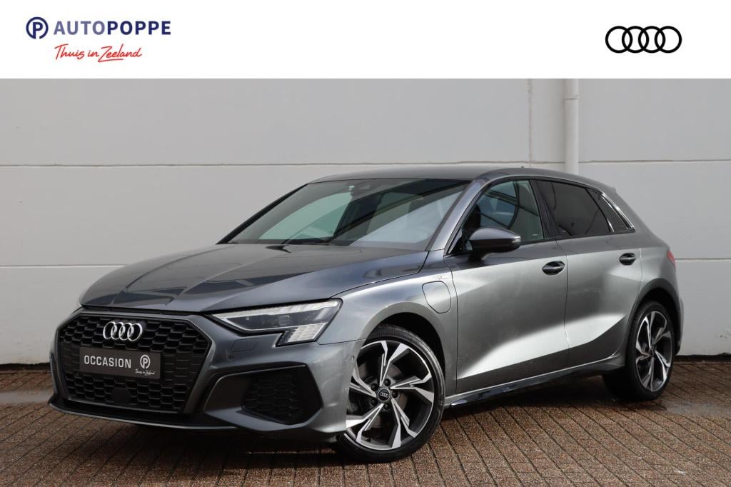 Audi A3 sportback 40 tfsi e s edition 204pk s-tronic