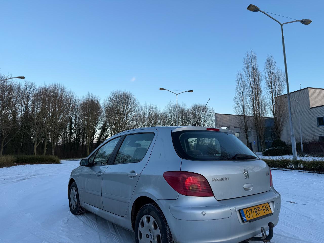 Peugeot 307 1.6 | Automaat |5-Deurs |APK | NAP | Airco | Lage KM | Trekhaak