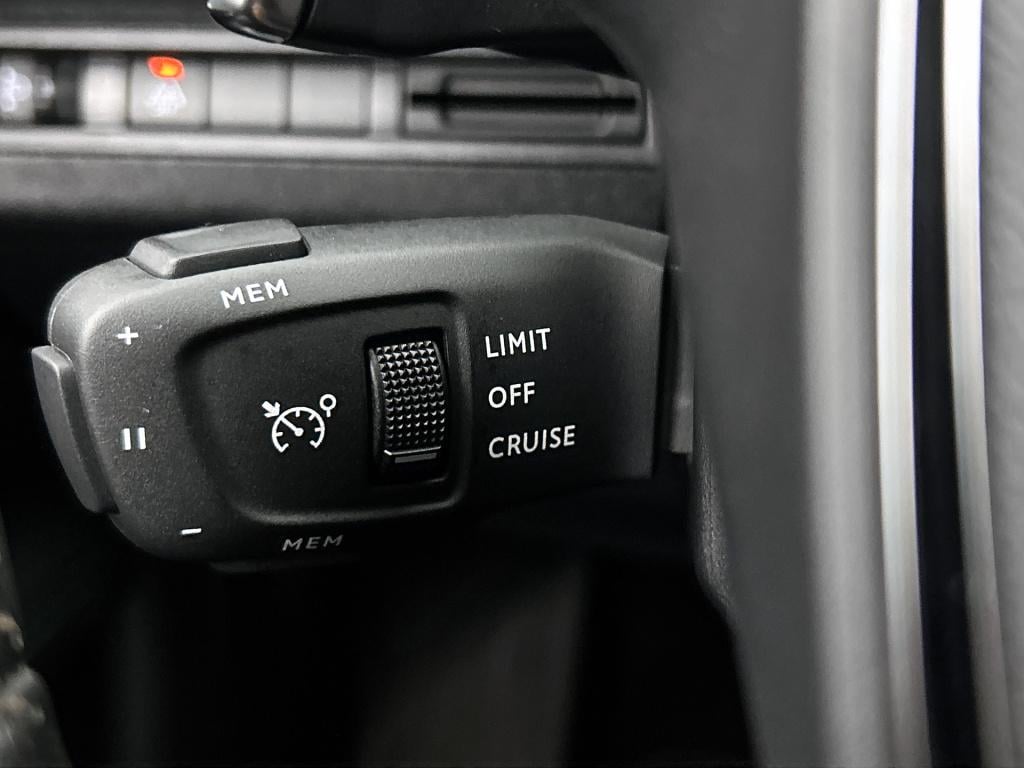 Peugeot 3008 hybrid 145pk automaat allure pack | rijklaar | keyless entry |
