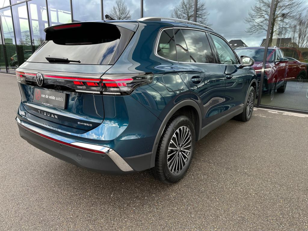 Volkswagen Tiguan 1.5 ehybrid elegance 204pk | trekhaak | 360 camera | dode