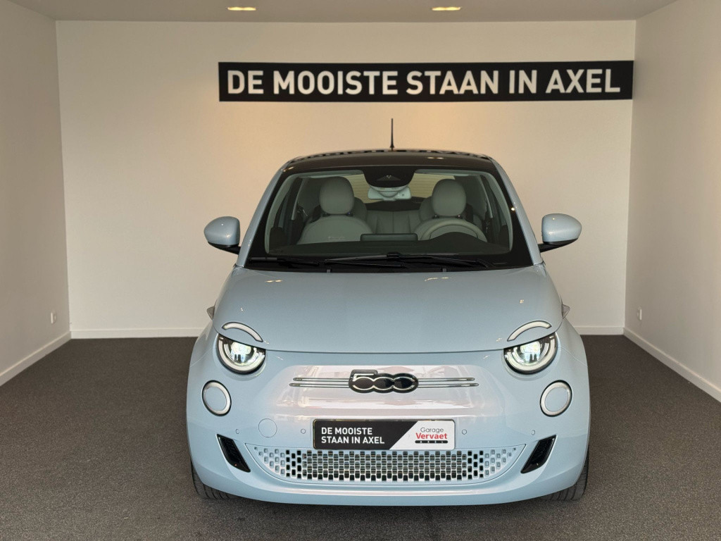 Fiat 500 la prima 42 kwh