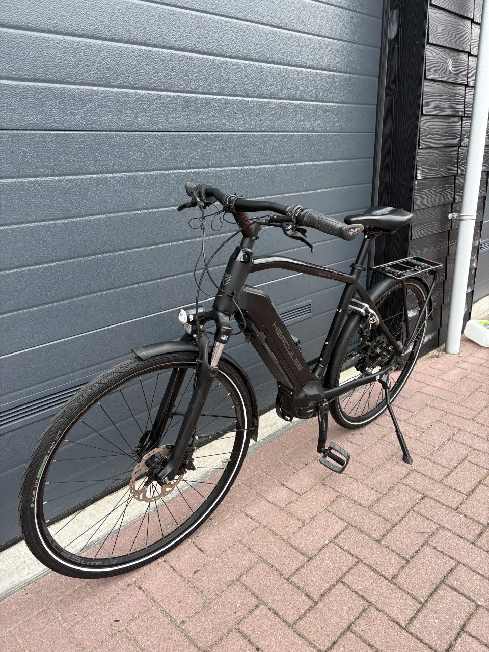 Elektrische fiets Hercules edison pro met sterke middenmotor