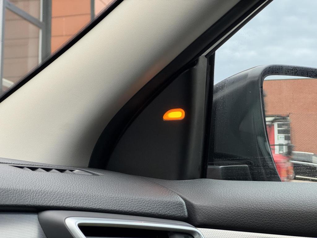 Nissan Qashqai 1.3 dig-t tekna automaat incl. trekhaak!