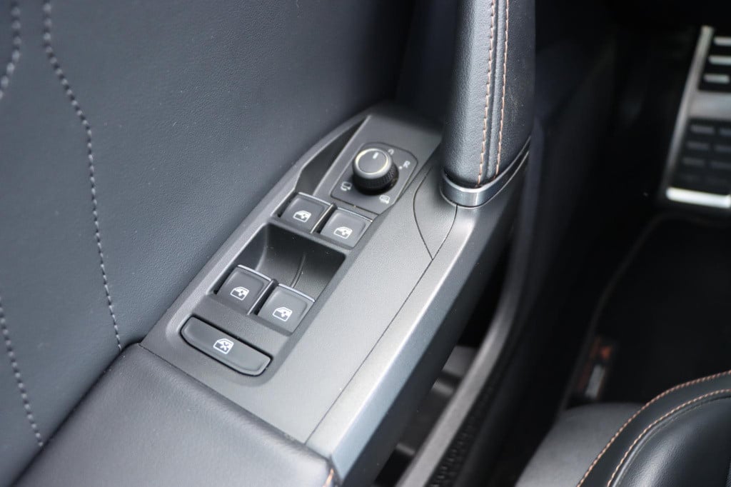 Cupra Formentor 1.4 e-hybrid vz tribe edition 245pk dsg6