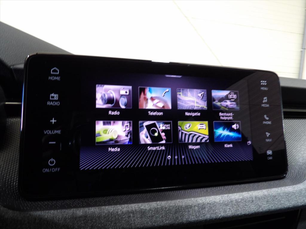 Skoda Scala 1.0 tsi greentech 110pk dsg-7 sport business