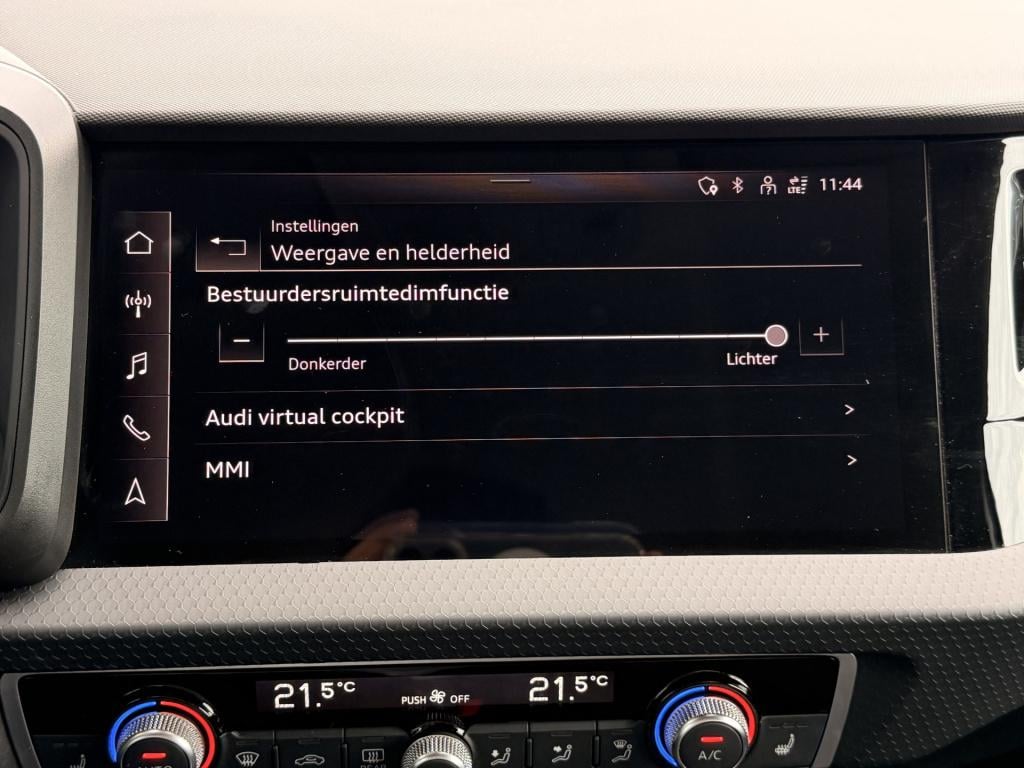Audi A1 Sportback 25 tfsi pro line | apple carplay | lane assist | 18 inch 