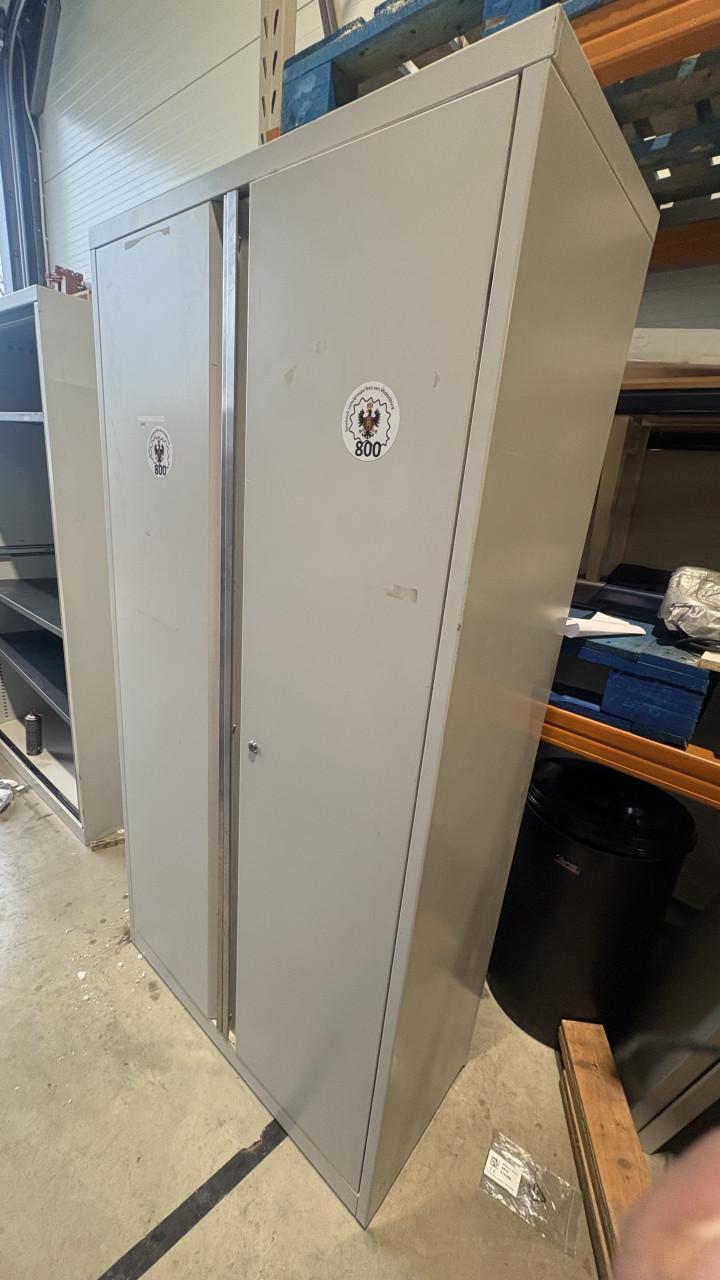 Stalen kast metalen kast dossierkast garagekast