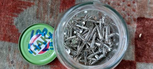 100 st PVK Houtschroeven staal 5x25