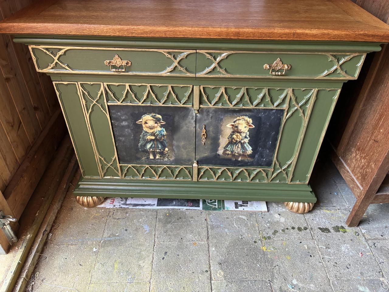 Uniek brocante Kastje