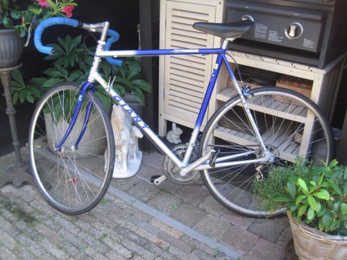 Racefiets Giant staal