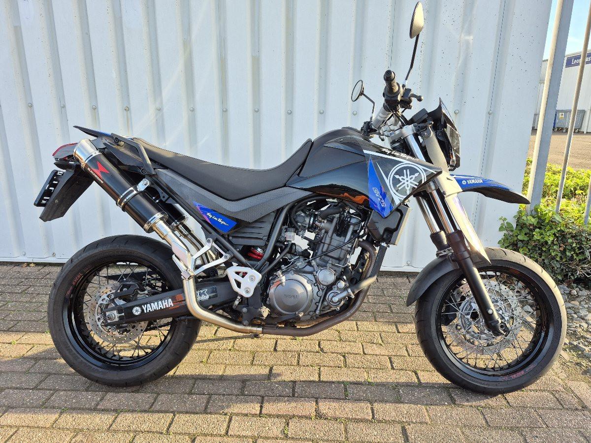 Yamaha XT660X supermoto uit 2013