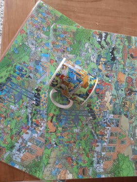 Jan van haasteren placemats (2 st) en mok. NIEUW