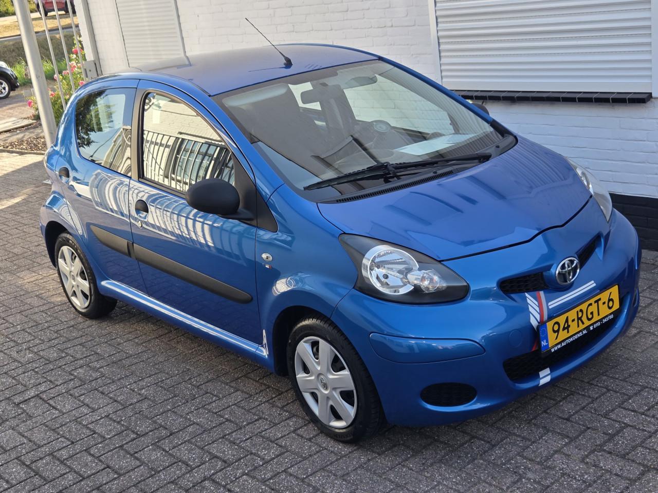 Toyota Aygo uit  2011 | AIRCO | 142.889 | NAP | Dealeronderhouden 5-Deurs.