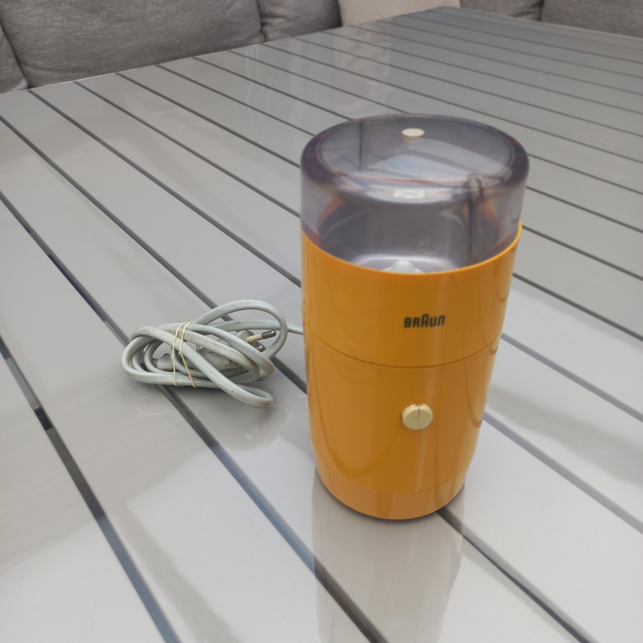 Braun type KSM1. Koffiemolen