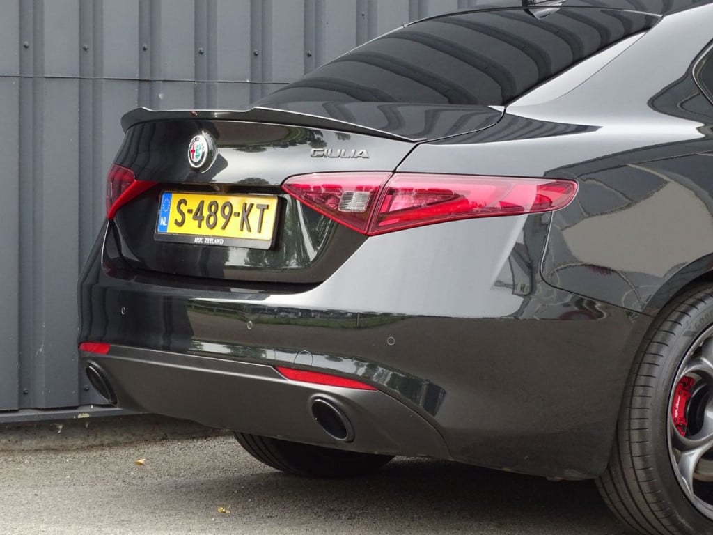 Alfa Romeo Giulia 2.0t b-tech stoel-&stuurwielverwarming | android auto | 1
