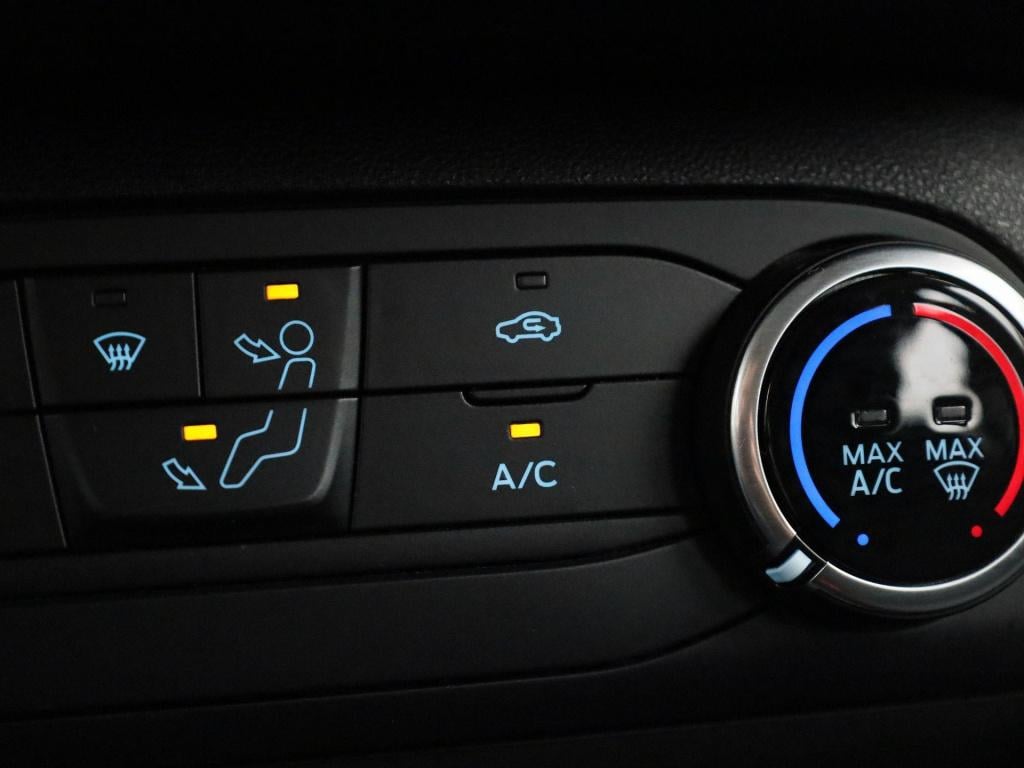 Ford Fiesta 1.1 trend | cruise control | airco | parkeersensoren achter | a