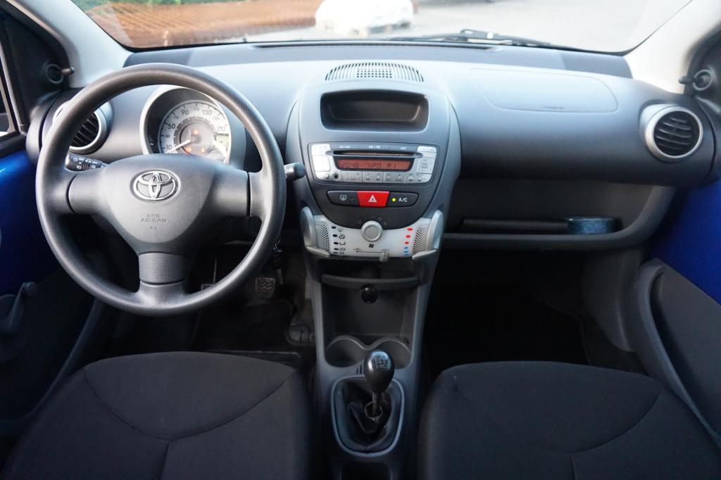 Toyota Aygo 1.0-12v access 1e eigenaar - airco / nap / nieuwe apk!