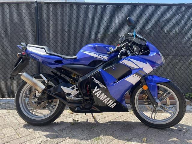 Uniek van 1 e eigenaar yamaha trz50 blue metalic geheel orgineel 13000km