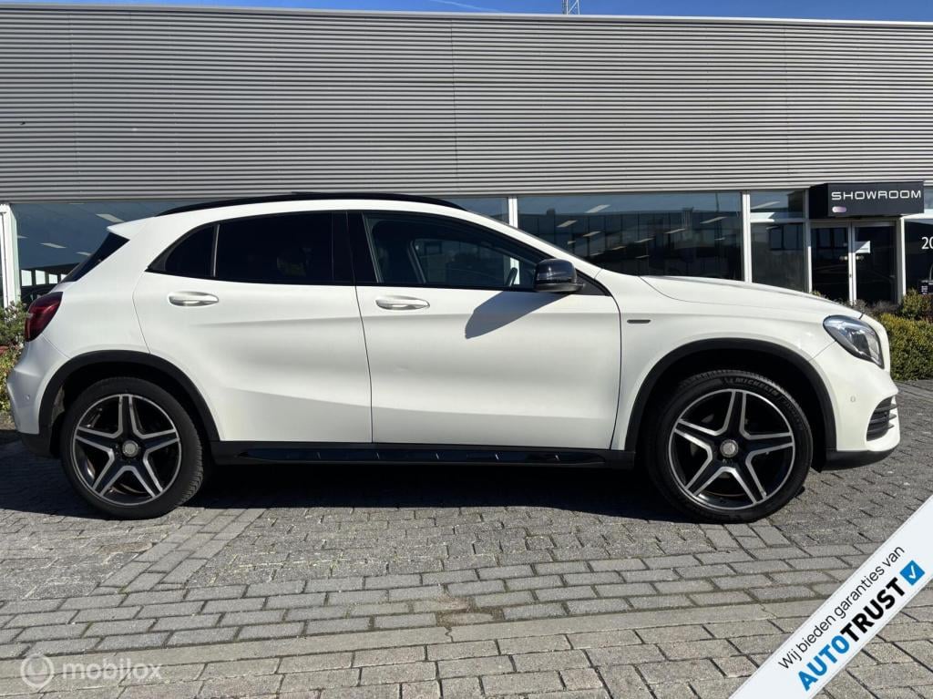 Mercedes-Benz Gla-klasse 200 premium plus amg edition