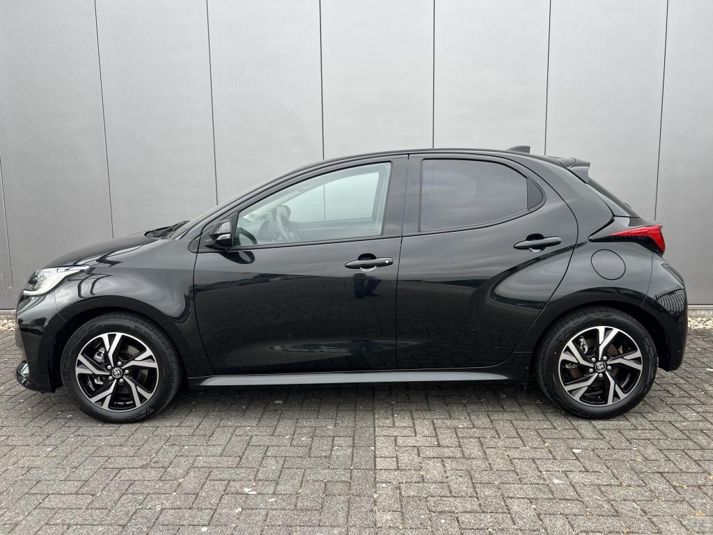 Toyota Yaris 1.5 hyb. 115 dynam | parkeersensoren | stoel+ stuur verwarming