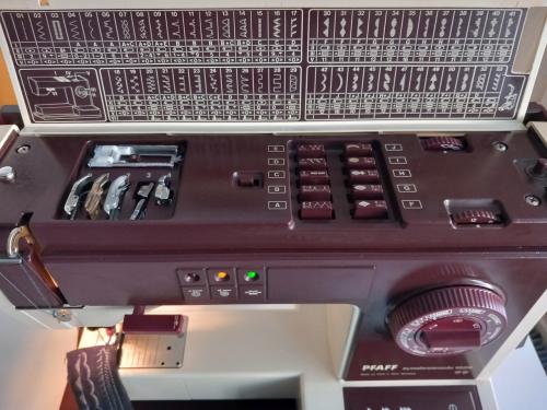 PFAFF 1229 dubbel stof transportI  (idt)