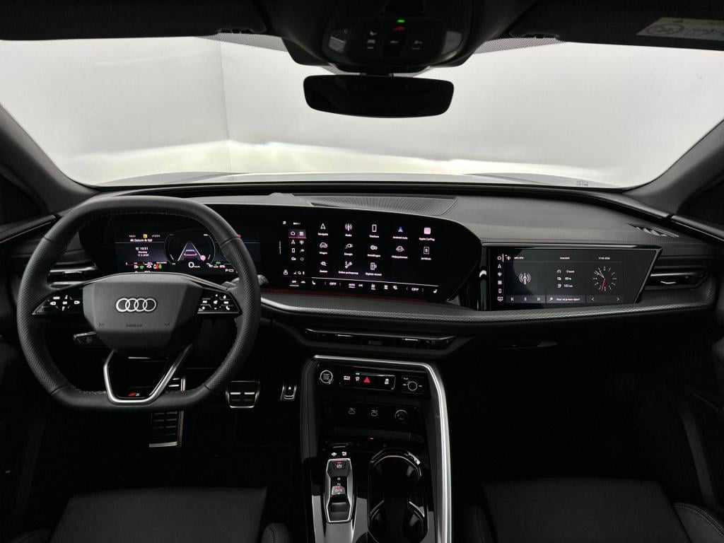 Audi Q5 s edition competition e-hybrid 270 kw / 367 pk suv