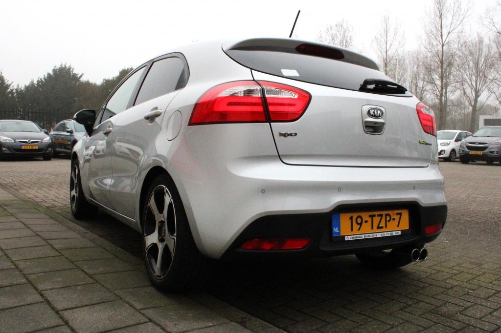 Kia Rio leder interieur / open dak 1.4 cvvt super pack