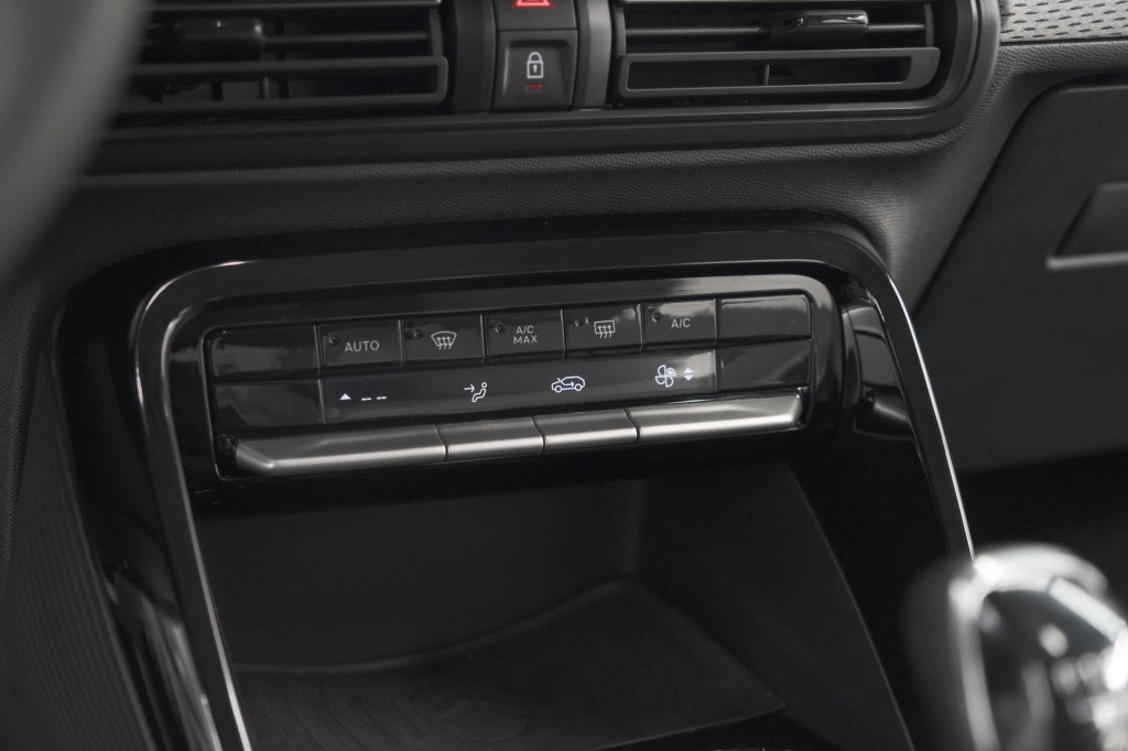 Citroen C3 turbo 100pk max | nieuw model | camera | navigatie | apple carpl
